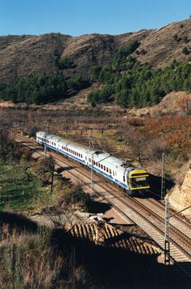 Intercity Madrid - Barcelona a su paso por Ateca