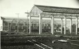 Nuevos talleres de material fijo, en la estación de Valladolid - Campo Grande. Línea de Madrid a ...