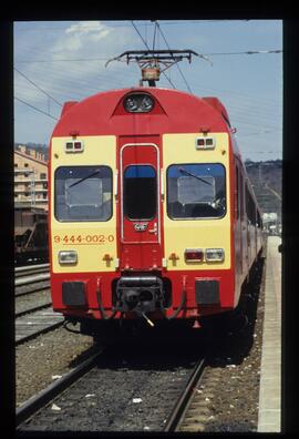 Automotor eléctrico RENFE de la serie 444 en Madrid-Chamartín