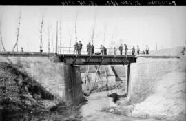 Puente sobre el río Henares en el km 124,332 de la línea de Madrid a Barcelona