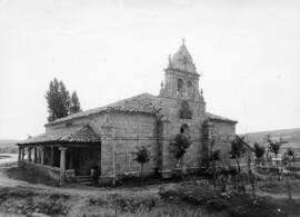 Ermita del Cristo de las Heras (Las Heras de la Peña), en las inmediaciones del Ferrocarril de la...