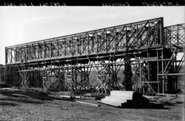 Puente de Guarrizas I, de dos tramos, en el km 283,743 de la línea de Manzanares a Córdoba, dentr...