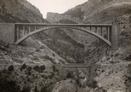 Viaducto de Bosch, en el km 62 en la línea de Lérida a Pobla de Segur