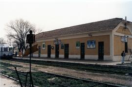 TÍTULO DEL ÁLBUM: [Fotografías de la línea cerrada al tráfico de viajeros de Villacañas a Quintan...