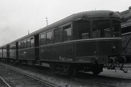 Coche de viajeros de 3ª clase CC 2939 de la serie CC 2939 a 2941 de RENFE, ex Norte serie WRD 101...