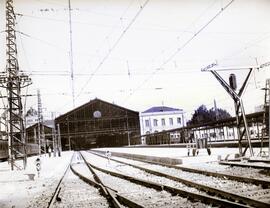 Renovación de vía en la estación de Madrid - Príncipe Pío de la línea de Madrid a Irún, también c...