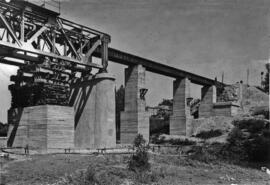 Reconstrucción del puente sobre el río Ter, lado Sant Jordi, en el p.k. 223,110 de la línea de Ba...