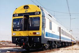 Electrotrenes serie 444, construidos por Construcciones y Auxiliar de Ferrocarriles (CAF) y Mater...