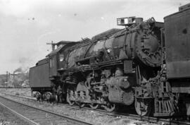 Locomotora de vapor de rodaje 140 del Ferrocarril de Langreo en la estación de Pinzales (Gijón) d...