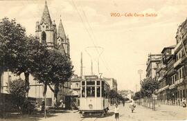 Postal de la calle García Barbón de Vigo, con tranvía de los Tranvías Eléctricos de Vigo S.A.