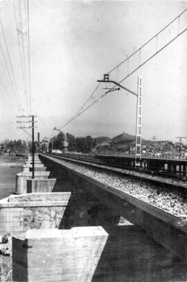 Puente sobre el río Tordera en el trayecto entre Malgrat y Blanes