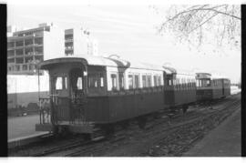 Coches de viajeros y automotor Ferrotrade - Autotrade, incorporado a la línea en marzo de 1966, d...