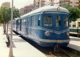 Automotores FEVE serie 1000 "ex 200", construidos por Carde y Escoriaza en 1941, proced...