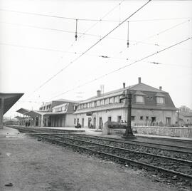 Estación de Ávila. Vistas diversas