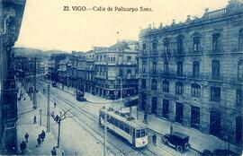 Postal de la calle de Policarpo Sanz de Vigo, con tranvía de los Tranvías Eléctricos de Vigo S.A.