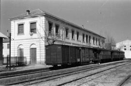 Estación de Denia de la línea de vía estrecha de Alicante a Denia, conocida como Ferrocarril de l...