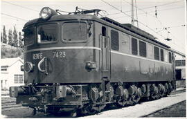 Locomotora eléctrica RENFE 7423, apodadas "bañeras"