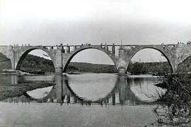 Reconstrucción del puente del Águeda en la línea de Salamanca y Fuentes de Oñoro km 87,304