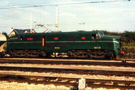 Locomotora eléctrica 7710 de la serie 7700 (Renfe 277)