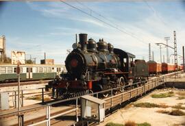 Locomotora de vapor "Aragón" nº I, tipo 130, del Ferrocarril de Andorra a Escatrón, y c...