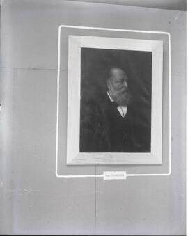 Reproducción fotográfica de un retrato de Ignacio Bauer Landauer, conservado en el Museo del Ferr...
