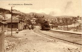 Vista de la llegada del tren mixto desde Galicia a la estación de Cercedilla