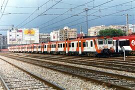 Automotores diésel de la serie 592, 593 y 596 de RENFE, conocidos como "Camellos"