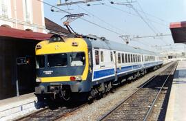 Electrotrenes de la serie 432 de RENFE, ex WMD 511 a 530, fabricada por CAF y MACOSA entre 1971 y...