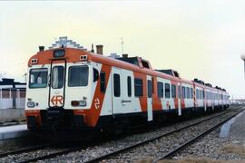 Automotores diésel de la serie 592, 593 y 596 de RENFE, conocidos como "Camellos"