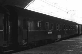 Coche de viajeros WL 4650 (posterior WL24x 4650) de la serie 4641-4668, construida en 1965 en Esp...