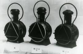 Modelos de faroles o discos de señales de cola de locomotora de la Compañía de MZA [Madrid / Barc...