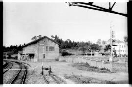 Estación de Cerdido de la línea de vía estrecha de Ferrol a Gijón, sección de Ferrol a Puente Mera