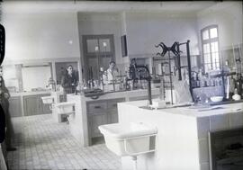 Laboratorio central en la estación de Madrid - Atocha