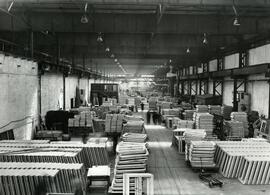 Interior del edificio nº 1, nave 5 de carpintería. Orientación sur