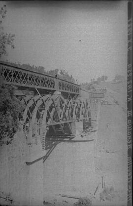 Puente del arroyo Benalija III en el p.k. 142,254 de la línea de Mérida a Sevilla (Los Rosales), ...