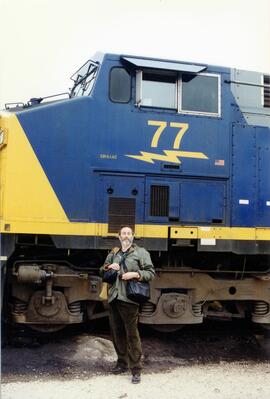 Fotografía realizada a Justo Arenillas, en Clearing Yard. Locomotora CSX-77 (CW44AC).