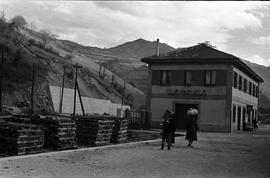 Estación de Ujo-Taruelo en la línea de Collanzo a Trubia