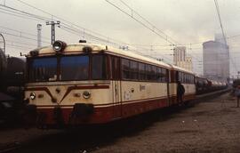Ferrobús 591 - 566 - 5 de la serie 591 - 523 a 569 de RENFE, fabricada por CAF y MACOSA en el año...