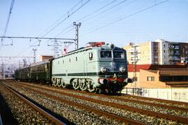 TÍTULO DEL ÁLBUM: RENFE 276