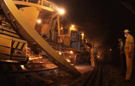 Renovación de vía en el túnel de Sabadell