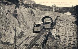 Funicular de Archanda, cruce de cabinas