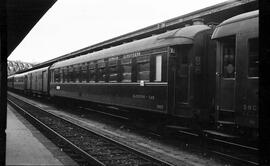 Coche cama 3957 de la Compañía Internacional Wagons Lits, formando parte de una composición de la...