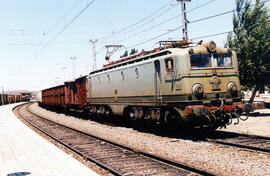 TÍTULO DEL ÁLBUM: RENFE 276
