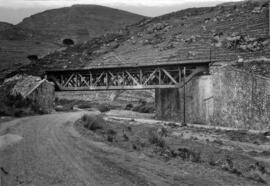 Puente sobre la riera de Llansá (primer paso), en el km 263,384 de la línea de Tarragona a Barcel...