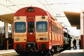 Electrotrenes serie 444, construidos por Construcciones y Auxiliar de Ferrocarriles (CAF) y Mater...