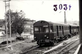 Coches remolques de bogies correspondientes a los automotores 500 del Ferrocarril de Bilbao a Por...