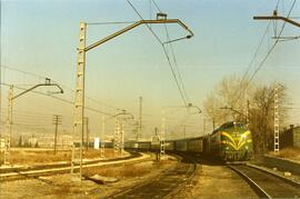 Locomotora diésel hidromecánica 340 - 006 de la serie 340 - 001 a 032 de RENFE, ex. 4006 de la se...