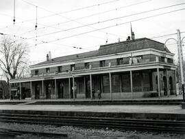 Estación de Pozuelo de la línea de Madrid a Irún