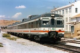 Automotores diésel de la serie 592, 593 y 596 de RENFE, conocidos como "Camellos"
