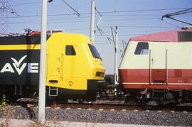 Locomotora eléctrica de la serie 252 de RENFE y locomotora eléctrica 752 - 005 de DB